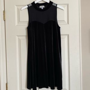 Soulmates Black Sleeveless Dress Size Medium